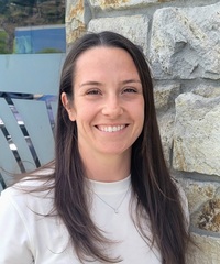 Photo of Nicola Holmes